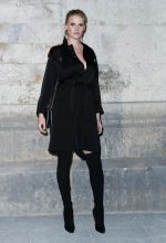 lara-stone