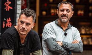 Chef Sorin Bontea spune adevărul despre relația cu Răzvan Fodor și cu Speak, după Asia Express: „El e nașul, iar eu le gătesc la nuntă”/ EXCLUSIV