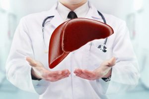 Problemele de sănătate care pot fi fatale pentru bolnavii de COVID-19: obezitatea și ficatul gras