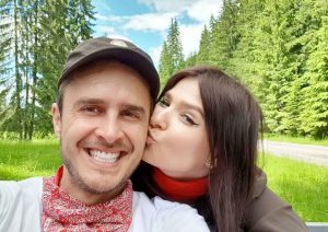 Prima imagine cu fetița lui Șerban Copoț: este adorabilă! Prezentatorul de la iUmor a devenit recent tată pentru a treia oară