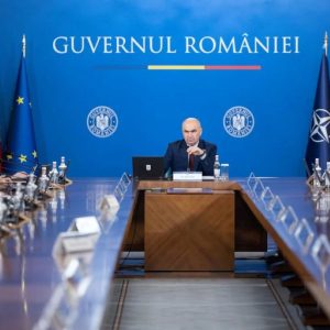 Noua lege a salarizării din sistemul bugetar. Indemnizația de hrană și sporul de condiții vătămătoare, eliminate