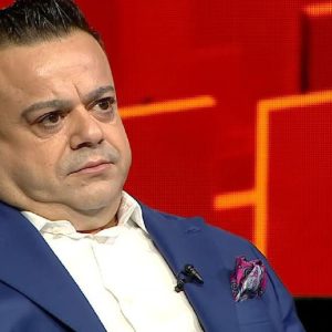 Adrian Minune a povestit cum a scăpat cu viață dintr-un accident rutier cumplit: „Mașina m-a aruncat în sus și s-a înfipt într-o țeavă de gaze. Mulțumesc lui Dumnezeu”