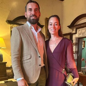 Cum este căsnicia dintre Nicolae al României și Alina Binder, dincolo de rolurile publice. Ce pasiuni au și cum rămân conectați ca și cuplu: „Ne oferim zile în care suntem doar noi doi!”