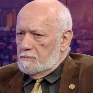 Gelu Voican Voiculescu și-a dat fiica în judecată după ce i-a vândut fictiv un conac ca să scape de RAPPS / Detalii din dosar