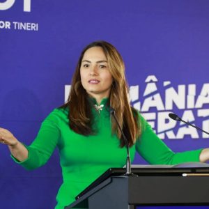 Anamaria Gavrilă, lidera POT, după consultările cu Nicușor Dan: „Noi vom susţine orice formulă pro-occidentală. Ne-a bucurat deschiderea şi intenţia dânsului de a înţelege poziţiile fiecărui partid”