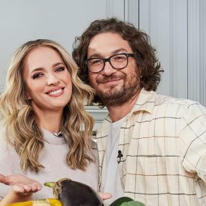 Imagini din casa lui Florin Dumitrescu. Juratul Masterchef a renovat recent vila în care locuiește cu soția și fiicele sale: „Mi se părea prea mică pentru mine”