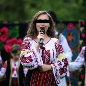 Interpreta de muzică populară Andreea Micu a murit la doar 17 ani. Tânăra a făcut AVC înainte să urce pe scenă: „S-a dus să cânte la îngeri”