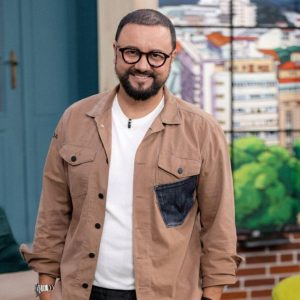 Cătălin Măruță, înapoi pe platourile de filmare de la Pro TV, la 3 luni de când a părăsit postul. În ce ipostază a fost surprins: „Ne strângem cu toții!”
