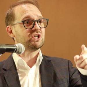Dominic Fritz îi ia în colimator pe miniștrii demisionari ai PSD: „Au lăsat ministerele într-un hal absolut înspăimântător. Multe miliarde pierdute!”