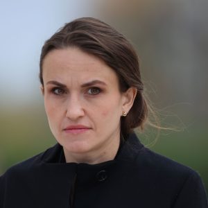 Oana Țoiu acuză PSD și AUR că au aruncat România într-o criză politică, după moțiunea anti-Bolojan: „Nu era deloc necesară și nu era momentul!”
