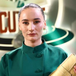 Viața neștiută a Marinei Luca, câștigătoarea Chefi la cuțite 2026. A avut o copilărie dificilă, a suferit de depresie și burnout: „De la 14 ani am trăit singură. A început să-mi amorțească tot corpul până nu am mai putut să văd și să aud”