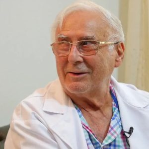 A murit Prof. Dr. Bogdan Marinescu, fost ministru al Sănătăţii şi pionier al fertilizării in vitro în România. A fost medicul care a ajutat-o pe Adriana Iliescu să devină mamă la 66 de ani
