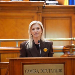Alina Gorghiu contestă în instanță excluderea din PNL: „Sunt în partidul acesta de zeci de ani şi de aici nu am să plec eu”