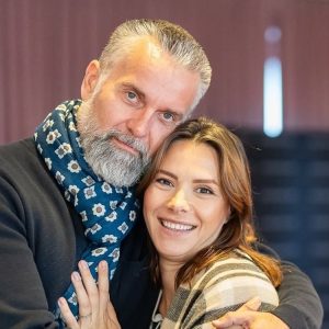 Cezar Ionașcu a recunoscut în fața Oksanei că admiră și alte femei: „Dacă n-aș mai întoarce capul după o femeie, aș fi un bărbat mort. Eu am lumea mea în acest cuplu și ea are lumea ei”
