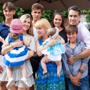 Serge Celebidachi, despre familie și rădăcini. Ce valori le-a transmis copiilor și ce le-a povestit despre bunicul lor: „Am fost binecuvântat cu 7 copii care mă completează în fiecare zi!” / EXCLUSIV