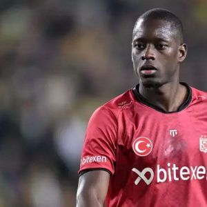 Kader Keita a fost trimis în judecată pentru ucidere din culpă și părăsirea locului accidentului. Fotbalistul de la Rapid a lovit mortal o femeie pe trecerea de pietoni
