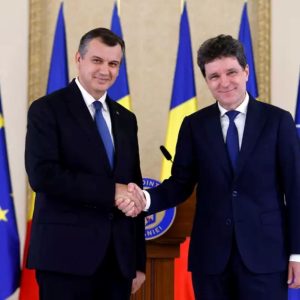 Nicușor Dan, mesaj către partidele din Parlament, la finalul discuţiilor cu premierul desemnat Eugen Tomac: „Fac apel la responsabilitate: trebuie să aibă întâietate interesul țări”