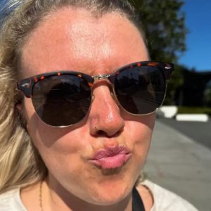 O influenceriță celebră a transmis mesajul dureros la scurt timp de la zvonurile că divorțează după 14 ani de căsnicie: „Complet devastată. Nu am fost niciodată suficientă pentru el!”