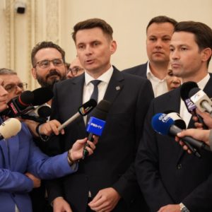 Robert Sighiartău (PNL) spune că Sorin Grindeanu e unul dintre marii responsabili ai crizei politice: „Cred că o demisie de onoare se impune”