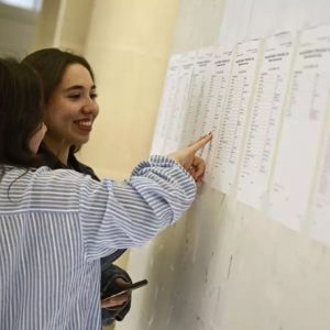 Rezultate BAC 2026: notele pentru fiecare județ în parte. 45 de elevi au media 10 după probele scrise
