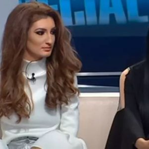 Cum arată Lorena Tonciu după operațiile estetice. La 26 de ani, sora mai mică a Andreei Tonciu este angajată într-o multinațională