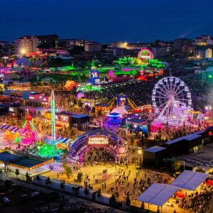BEACH, PLEASE! intră în istorie: peste 600.000 de participanți, cea mai mare ediție de până acum și începutul unei noi ere la NIBIRU