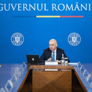 Curtea de Apel București a suspendat 6 din 11 Hotărâri de Guvern ale Guvernului Ilie Bolojan. Ce acte sunt vizate