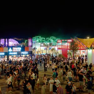 Beach, Please! în Ziua 3: 155.000 de participanți într-o singură zi. Future și Quavo, pentru prima dată LIVE în România, iar NIBIRU își dezvăluie viitorul