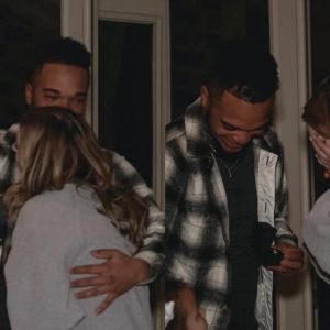 O influenceriță a divorțat de soțul ei, la un an după ce și-au pierdut fiul într-un accident tragic. Mesajul prin care a anunțat vestea: „Încă este greu!”