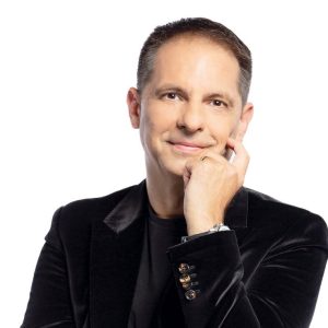 Dan Negru, despre câștigurile în televiziune: „Îmi place ce fac și cred că fiecare leu pe care l-am câștigat în televiziune l-am găsit pe jos. Nu am avut un serviciu obligatoriu la care să mă fi dus vreodată” / EXCLUSIV