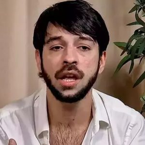 David Pușcaș are poprire pe conturi din cauza datoriilor: „Mor de foame”. Ce sumă a reușit să strângă pentru a-i fi deblocate cardurile și cine l-a ajutat cu mâncare