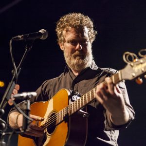 Glen Hansard, starul filmului „Once” și câștigător al unui Oscar, a murit într-un accident de motoclicletă. Avea 56 de ani