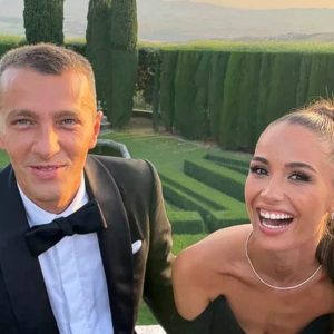 Matei Stratan, fostul partener al Mădălinei Ghenea, se căsătorește după trei ani de relație. Când va avea loc nunta cu Iana Budeanu și ce s-a aflat despre inelul de logodnă
