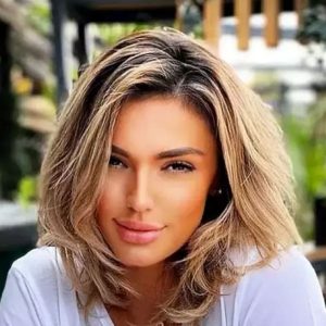 Cum a reușit fiica lui Adrian Enache să depășească momentul din 2014, când a fost înjunghiată în scara blocului: „M-am luptat pentru viața mea, mi-am tras cuțitul de la gât cu mâinile”