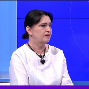 Geta Voinea a izbucnit în lacrimi, în direct, la TV, când a vorbit despre divorțuri și fiica ei: „Nu încerc să șterg amintirile neplăcute, mi-a fost foarte greu. Se spune că dacă iubești un om, dă-i libertate”