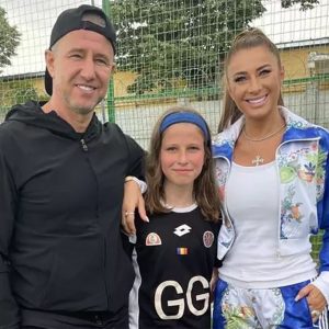 Imagini rare cu Bebeto, fiul Anamariei Prodan și al lui Laurențiu Reghecampf: „Sunt cea mai mândră mamă de pe Pământ”. Cum arată adolescentul la aproape 18 ani