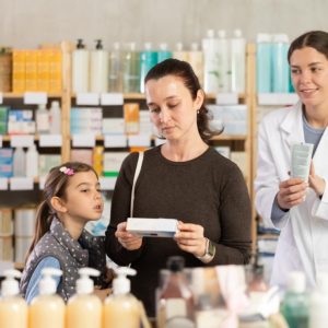 6 greșeli pe care să le eviți atunci când alegi crema pentru hemoroizi: ce ingrediente contează și ce să ignori