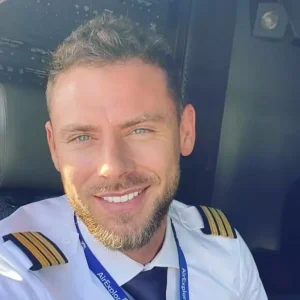 Cine este ispita Eduard Vlădescu de la Insula Iubirii 2026. Are 33 de ani și e pilot de avion: „Mi-ar plăcea ca oamenii să mă vadă așa cum sunt”