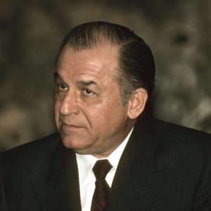 Imagini de la parastasul de un an pentru fostul președinte Ion Iliescu! Cine a venit să îl comemoreze la slujba oficiată de mai mulți preoți