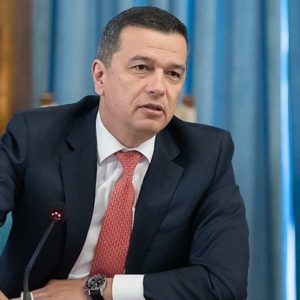 Sorin Grindeanu și consilierul lui Nicușor Dan  anunță că după 1 septembrie începe procesul pentru desemnarea noului premier: „România are nevoie de un Guvern cu puteri depline”