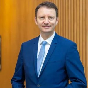 Ce prevede programul de guvernare al lui Siegfried Mureșan. Modul în care PNL, USR și UDMR și-au împărțit ministerele, după ședința liderilor