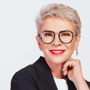 De ce a divorțat Teo de ambii soți. Ce s-a întâmplat, de fapt, în căsniciile ei: „Eu am fost de vină. Sunt volatilă, dar nu e de fiecare dată la fel”