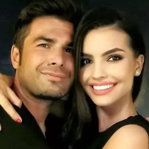 Adrian Mutu, despre relația cu Sandra, după 10 ani de căsnicie: „Apreciez multe la ea – răbdarea, înțelepciunea, susținerea de care mi-a dat dovadă”