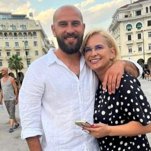 Paula Chirilă și logodnicul ei, Dan Giuvelic, fac nunta. De ce actrița nu va îmbrăca rochia de mireasă: „Va fi ceva foarte restrâns!” / Între cei doi e o diferență de vârstă de 15 ani