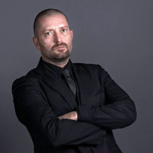 Cine este Daniela Niculescu, fosta soție a lui Cheloo de la Asia Express. Au fost căsătoriți cinci ani, au un băiat împreună și au divorțat cu scandal, în 2012