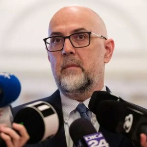 Kelemen Hunor explică ce se întâmplă dacă Guvernul Mureșan nu trece de vot: „Constituţia lasă la dispoziţia preşedintelui o libertate foarte mare”