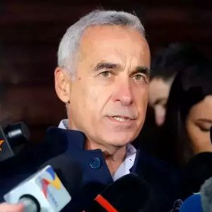Călin Georgescu a fost eliberat din arest și plasat sub control judiciar pentru 30 de zile. Procurorii DIICOT ceruseră arest preventiv 30 de zile / Decizia instanței nu este definitivă