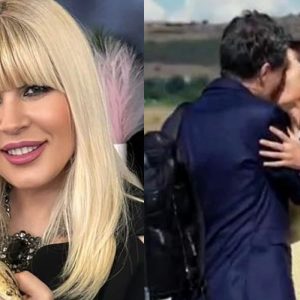 Elena Udrea, reacție neașteptată la adresa lui Nicușor Dan, după ce a sărutat-o pe Mirabela Grădinaru pe aeroport: „Dă un bun exemplu de romantism tradițional”