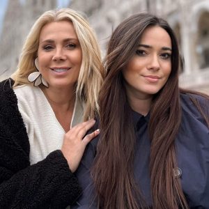 Dana Săvuică, declarații rare despre fiica ei! Ce spune despre relația lor, la un an de când Julie s-a căsătorit: „Așa e în familia noastră. Nu m-a dezamăgit nicio clipă” / EXCLUSIV