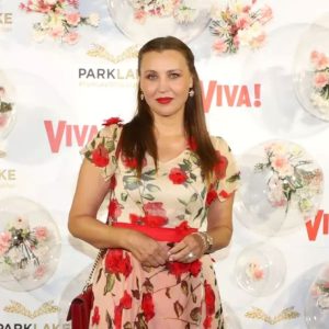 Ce regrete are Daniela Nane și cum și-ar trăi viața dacă ar avea din nou 20 de ani: ”Mă gândeam să nu epatez, să nu mă îmbrac prea elegant, prea fistichiu, să nu fiu eu cireașa de pe tort, dar acum mi-am dat seama că nu a fost o strategie foarte bună” / EXCLUSIV